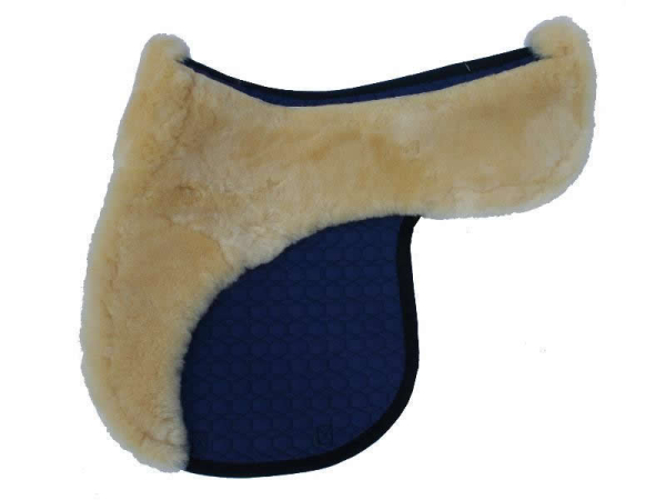Mattes Satteldecke Lammfellkissen+Lammfellstreifen Vorderkante